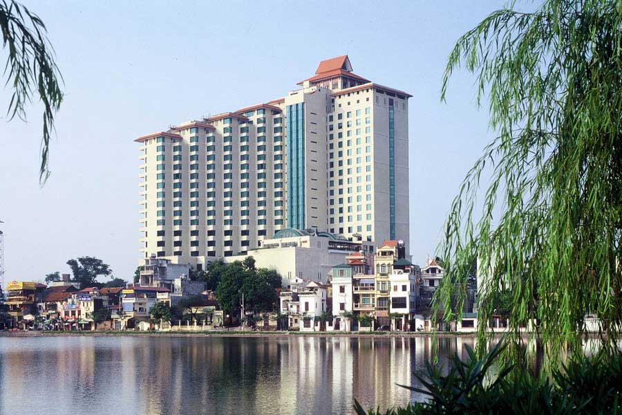SOFITEL PLAZA
